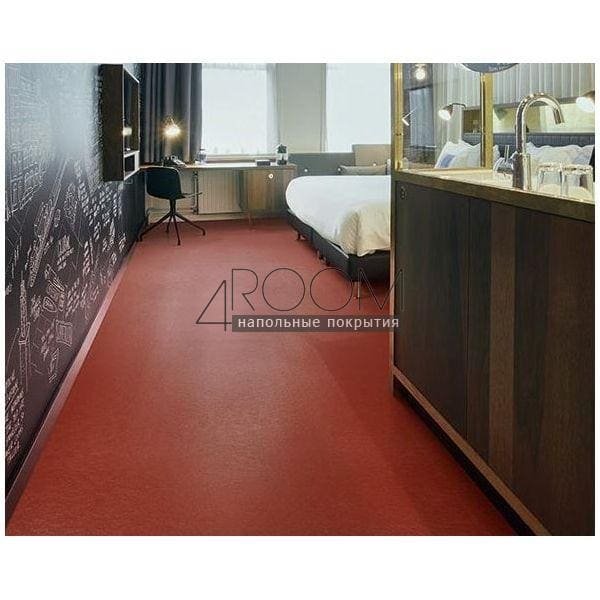 Натуральный линолеум Marmoleum Solid Walton (Мармолеум Валтон) 3352/335235 Berlin red
